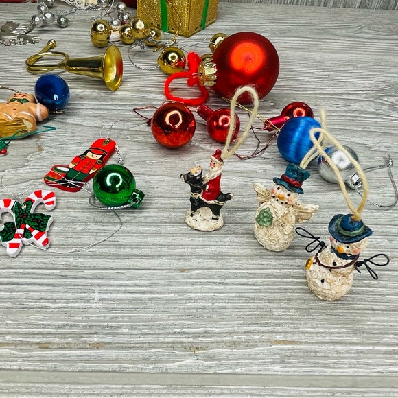 Large lot of vintage Christmas ornaments wood , mercury glass , miscellaneous - Picture 3 of 9